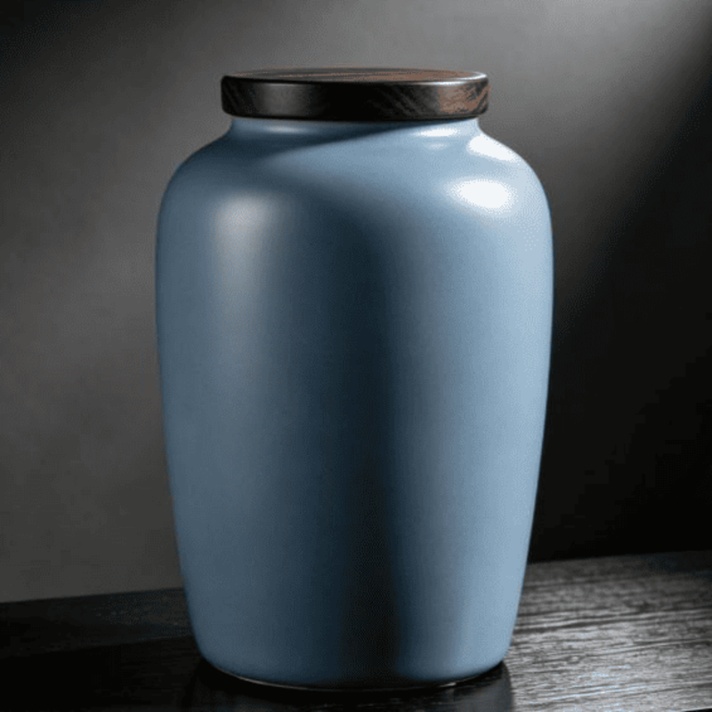 Smooth surface ceramic Pet urn （blue）